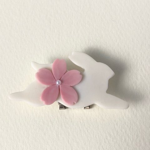 うさぎと桜　帯留