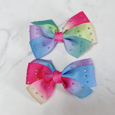 🌈カラフルリボン🎀トップノット わんちゃんリボン ペット用リボン daiancrownリボン レインボー お洋服飾りに