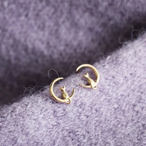 9k 三日月キャット　ピアス