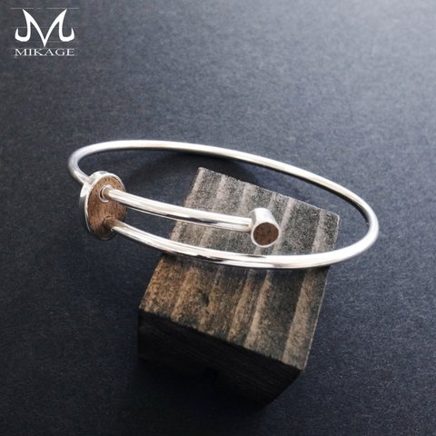 Orbit Bangle：Silver & Wood