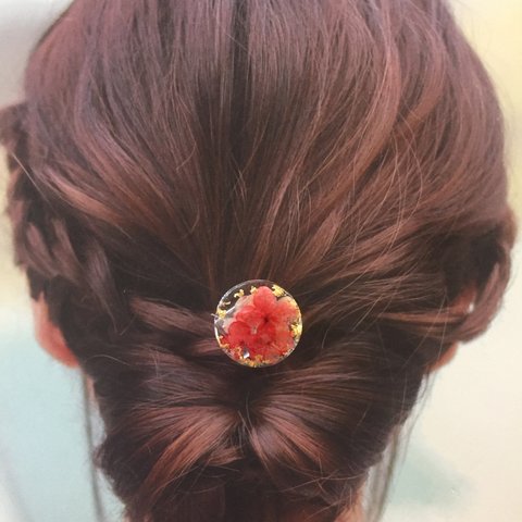 【本物の花】赤い紫陽花のレジンヘアゴム＊またはポニーフックを選べます＊ヘアアクセサリー＊金箔入り