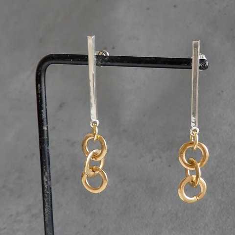 スイングフープピアス / silver×brass