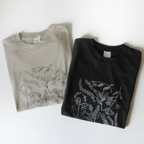 ◇受注生産◇　オリジナルTシャツ　くさばな　〈うすオリーブ/すみいろ〉