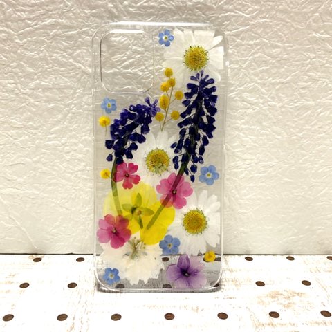 【 iPhone ケースmini 】♡押し花　本物のお花　ムスカリと小花たち♡ 