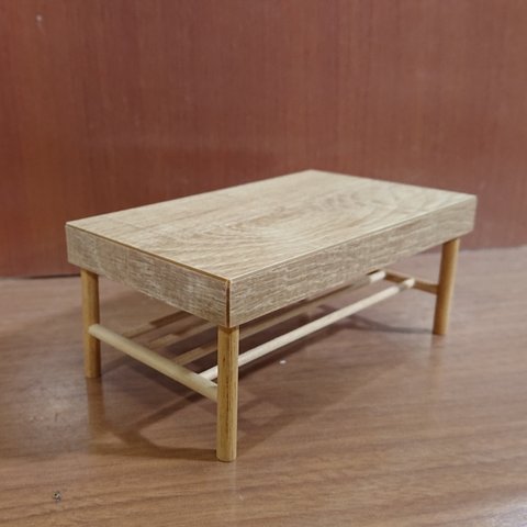 ミニチュア家具　ローテーブル(ﾛｰｽﾀｲﾙ)　木目鋸肌調