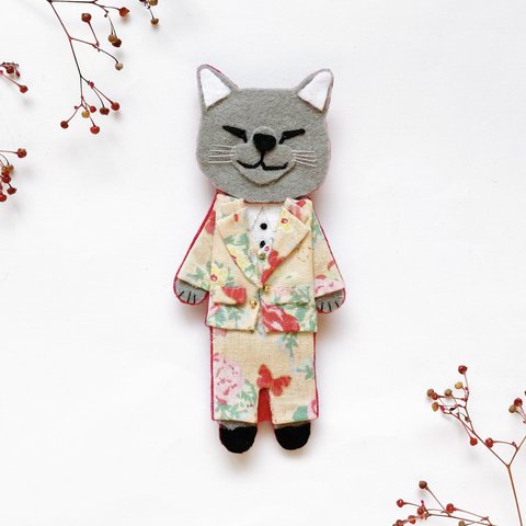 ●SOLD OUT●一点物【おねむねこ花】ロシアンブルーちゃんのクラシカルフラワースーツ（猫・フェルト・刺繍・花・ピンク・秋）