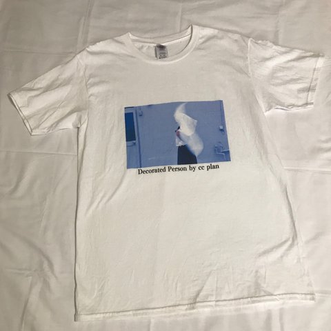 写真集発売記念tシャツ