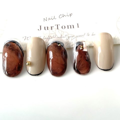 Jurtom 189 ネイルチップ　秋ネイル　深みべっ甲ネイル　上品ネイル　赤茶ネイル　シルバー囲みネイル／jurtom 1オリジナルのデザイン