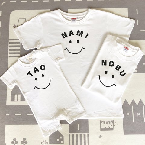 NEW 名前入り Tシャツ SMILE