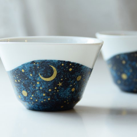 夜空と三日月の煎茶碗ゴールド