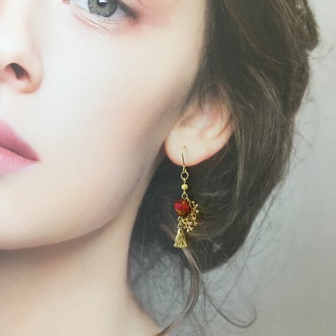 Art red earring☆K16GP