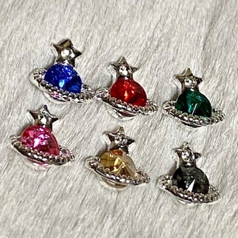 惑星ピアス ☆ 黄 粒ピアス