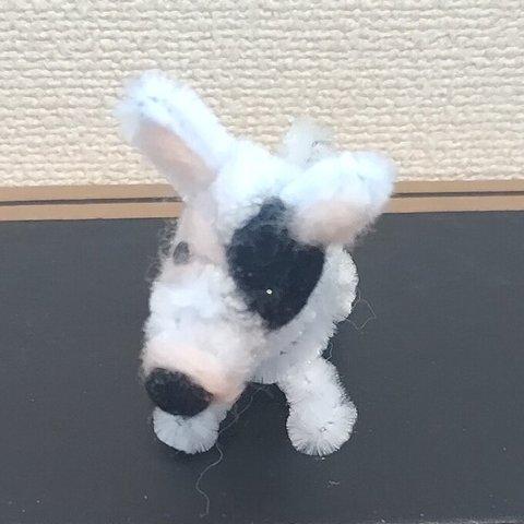 【ほんの少しですが、お値下げしました】モールアート ミニチュア【犬】モールで作ったブルテリアさん