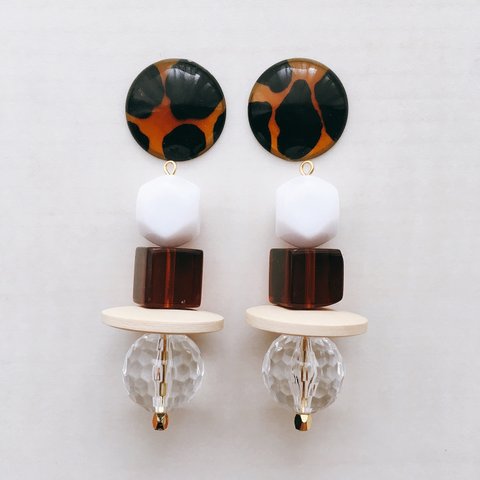 べっ甲×ウッドピアス