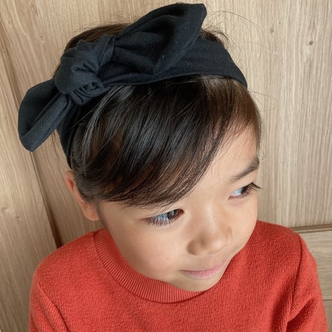 黒の子ども用りぼんヘアバンド