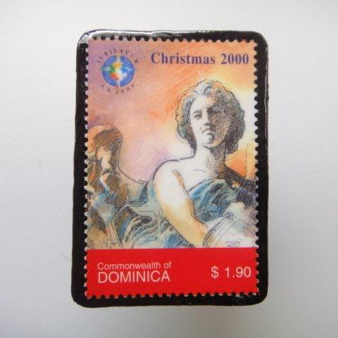 ドミニカ　クリスマス切手ブローチ1619