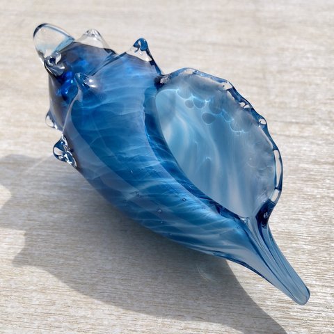 ＊送料無料＊  glass shell  ターコイズブルー  1点 吹きガラス
