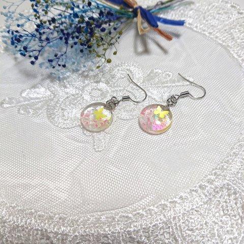 ✩.*˚蝶々のゆらゆらピアス✩.*˚