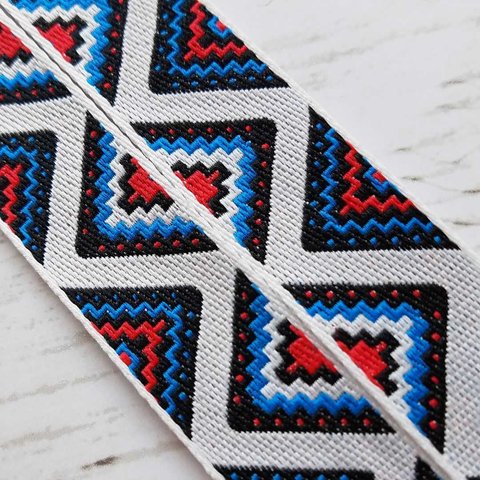 チロリアンテープ　刺繍　ネイティブ