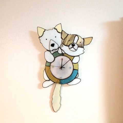 ステンド　しっぽふりふり　pendulum  clock展示用