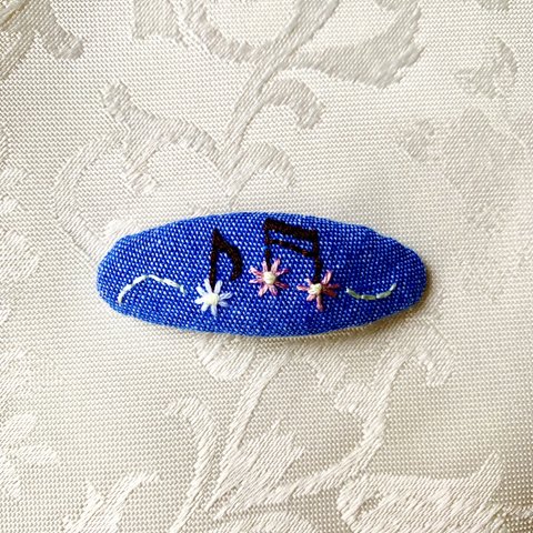 刺繍ヘアピン