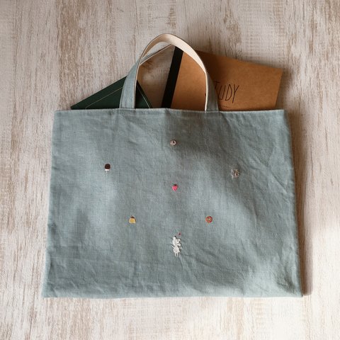 ちいさな手刺繍～おやつのじかん～ リネンのレッスンバッグ