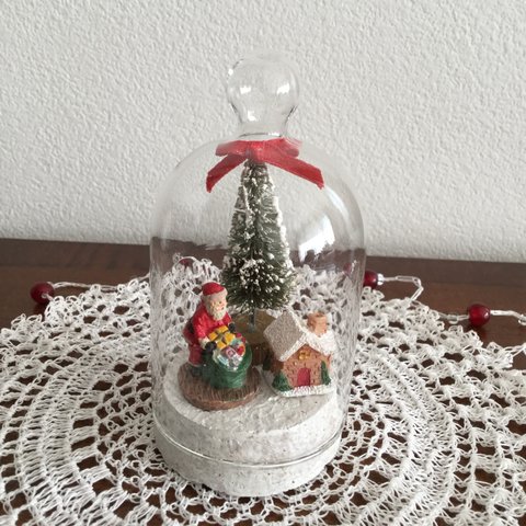 ガラスドームの中の小さなクリスマス〜サンタバージョン〜