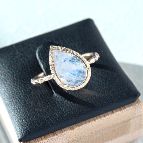 専用ページ Tilt Ring　K10／ラブラドライト ＆ Art Nouveau ring V　diamond 0.03ct／K10YG