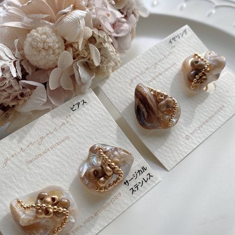 shell beads ピアス/イヤリング