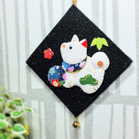 押絵 青いまりの福犬 ちりめんの壁飾り 