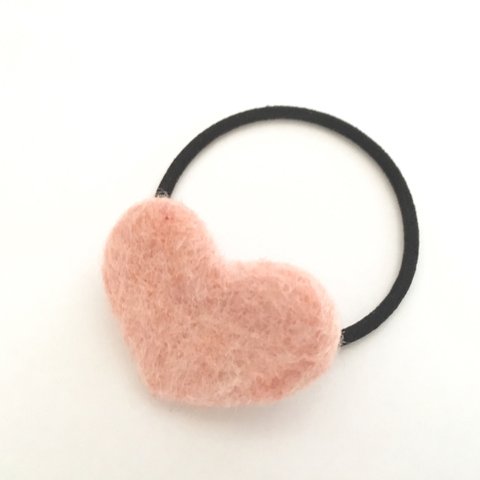 【SOLD OUT】ハートのヘアゴム❤️いちごみるく