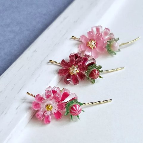 秋桜（コスモス）のピアス【イヤリング】＊ボルドー＊