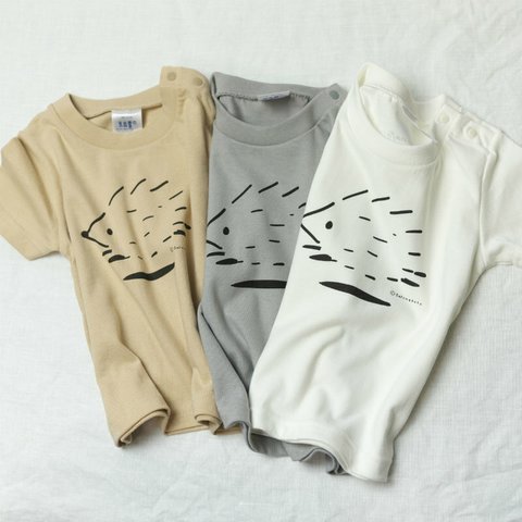 はしるハリネズミ / HYGGELIG × satonekoto アウトドア キャンプ キッズTシャツ H301