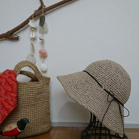 UVカット✨ 折り畳めるつば広の👒夏の帽子 大きめsizeあります❤️