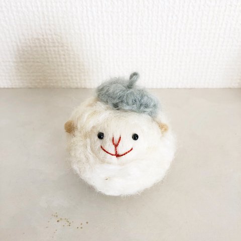 fluffy lambkin  béret  ベレーラムキン　モヘアブルー　　blue mohair