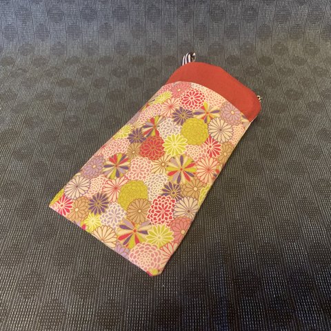 着物生地スマホショルダー　〜ピンク花柄〜