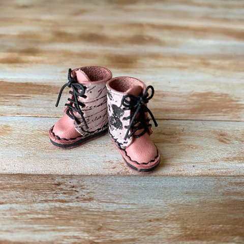 【完成品】ポップマートブライスミニチュア靴【Lタイプ】デコパージュ×ライトピンク