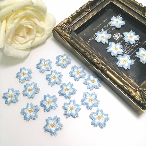 30枚  金糸いり 刺繍 お花モチーフ  ハンドメイド パーツ　素材