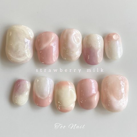 【再販】strawberry milk🍓🥛ぷっくりとろん