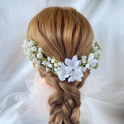 すずらん　小花　かすみ草　ヘッドドレス　ホワイト　ウエディング　ヘアアクセサリー　ブライダルアクセサリー　結婚式ヘアアクセサリー　造花　前撮り　フォトウエディング　お呼ばれ　ウエディングドレス 