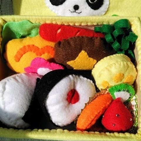 可愛いお弁当シリーズ🍱小さいお子様用おままごとお弁当🍱（パンダちゃん）