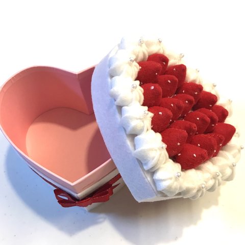 ハンドメイド フェルト ケーキBOX