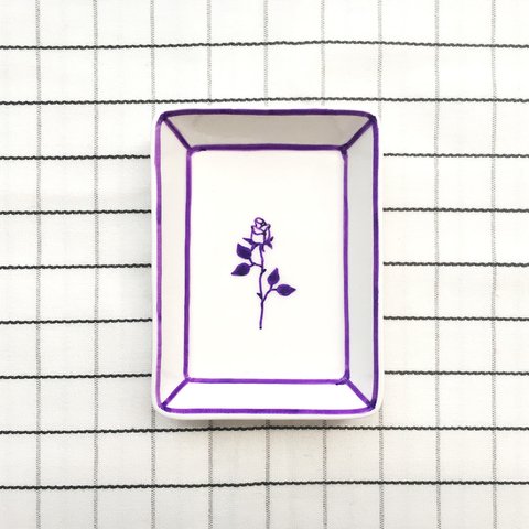 薔薇の小皿/長方形 B【青紫色】