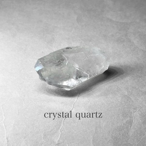 brazil crystal quartz：storation・lightning / ブラジル産水晶原石8：ストレーション・ライトニング