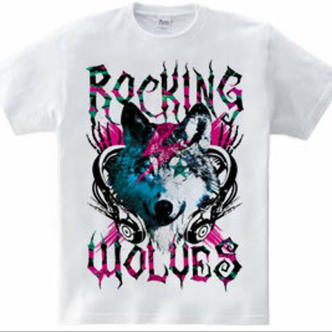 ROCKING WOLVES