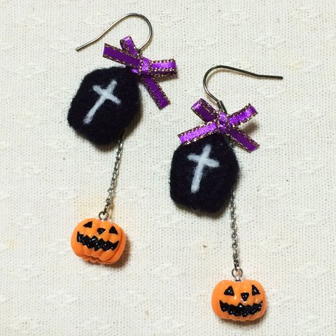 かぼちゃと棺桶のハロウィンピアス