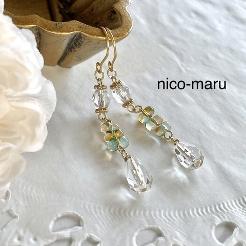 煌めく硝子の耳飾り 《fairy sweet》mellow ❇︎ green × orange ◇チェコガラスビーズ◇ピアス【金具変更可能】