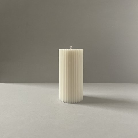 pillar candle -white-