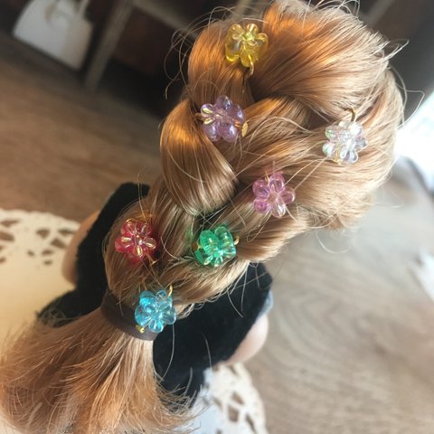 リカちゃん　お花のヘアピンとイヤリングセット