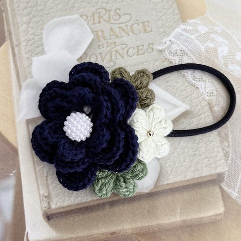 送料無料♡コットン夏糸で編んだ　お花いっぱいヘアゴム